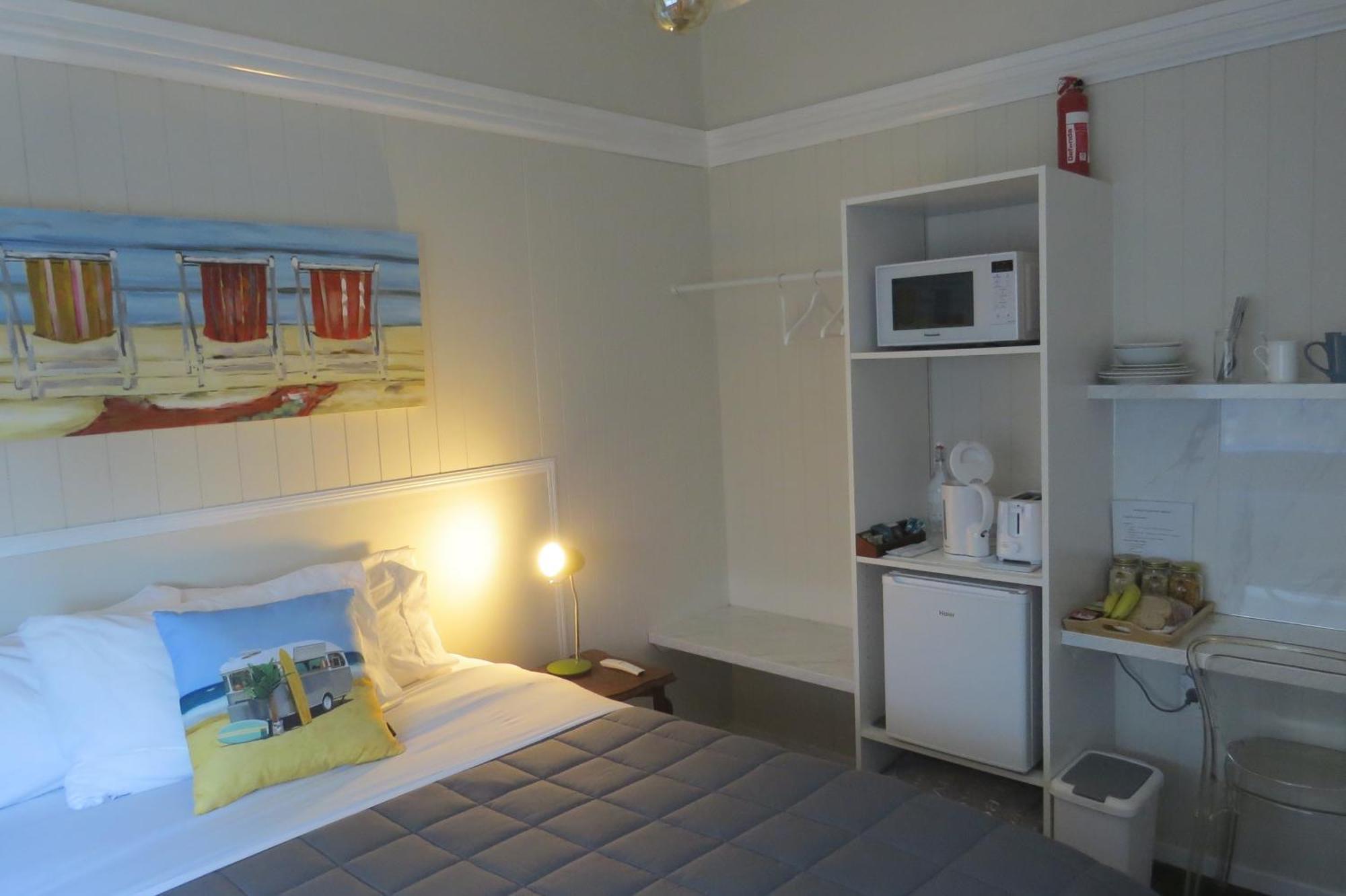 Hotel Two Palms Gisborne Exterior foto